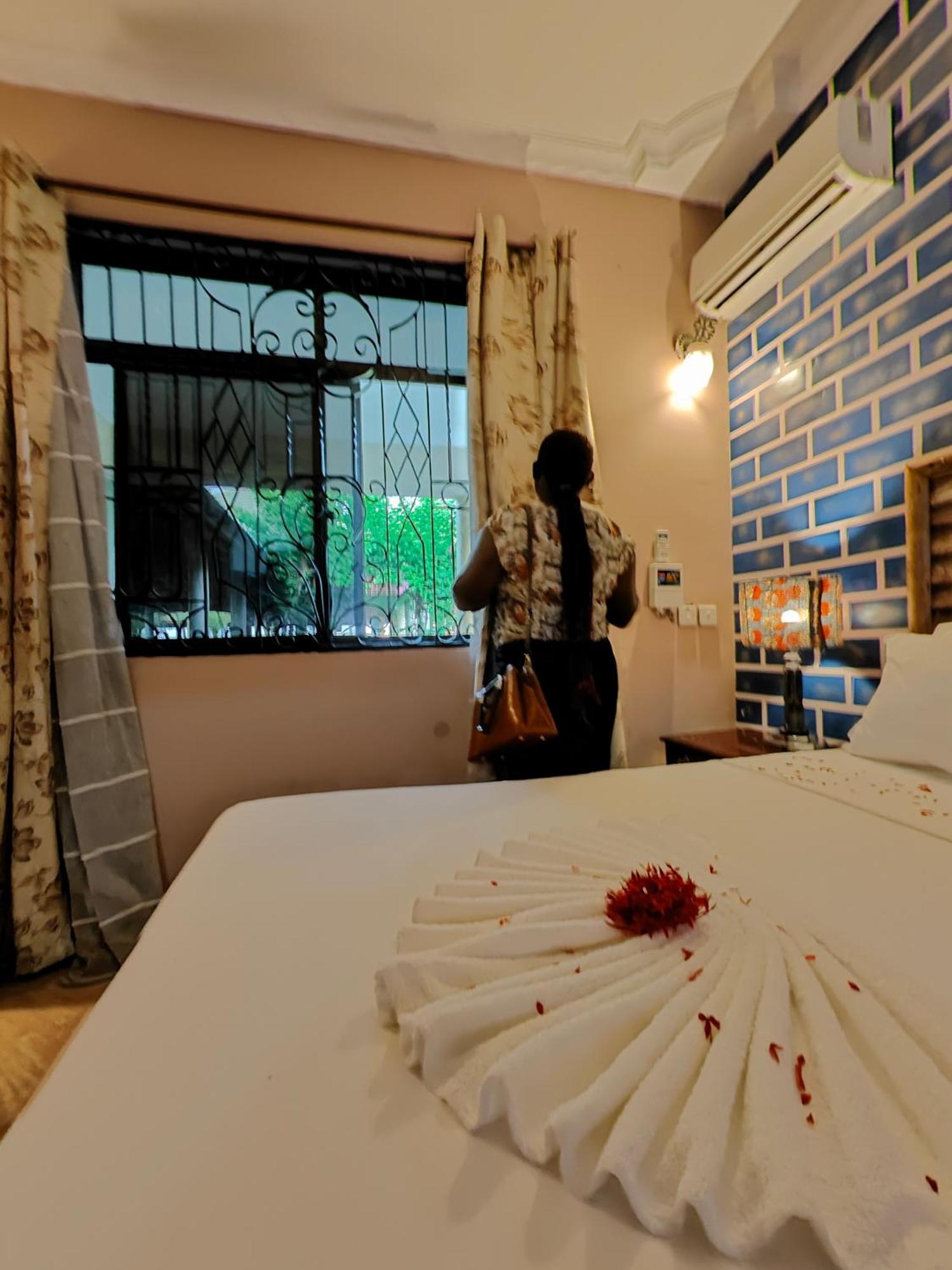 Paradiso Hotels & Resorts Dar es Salaam Bagian luar foto